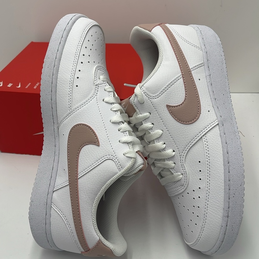 Nike Court Vision Low Next
Nature
Women's Shoes
White/Pink Oxford
DH3158-102 - Picture 9 of 16